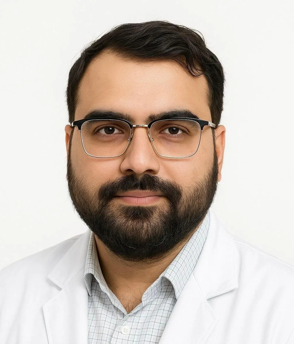 Dr. Vinit Narwani